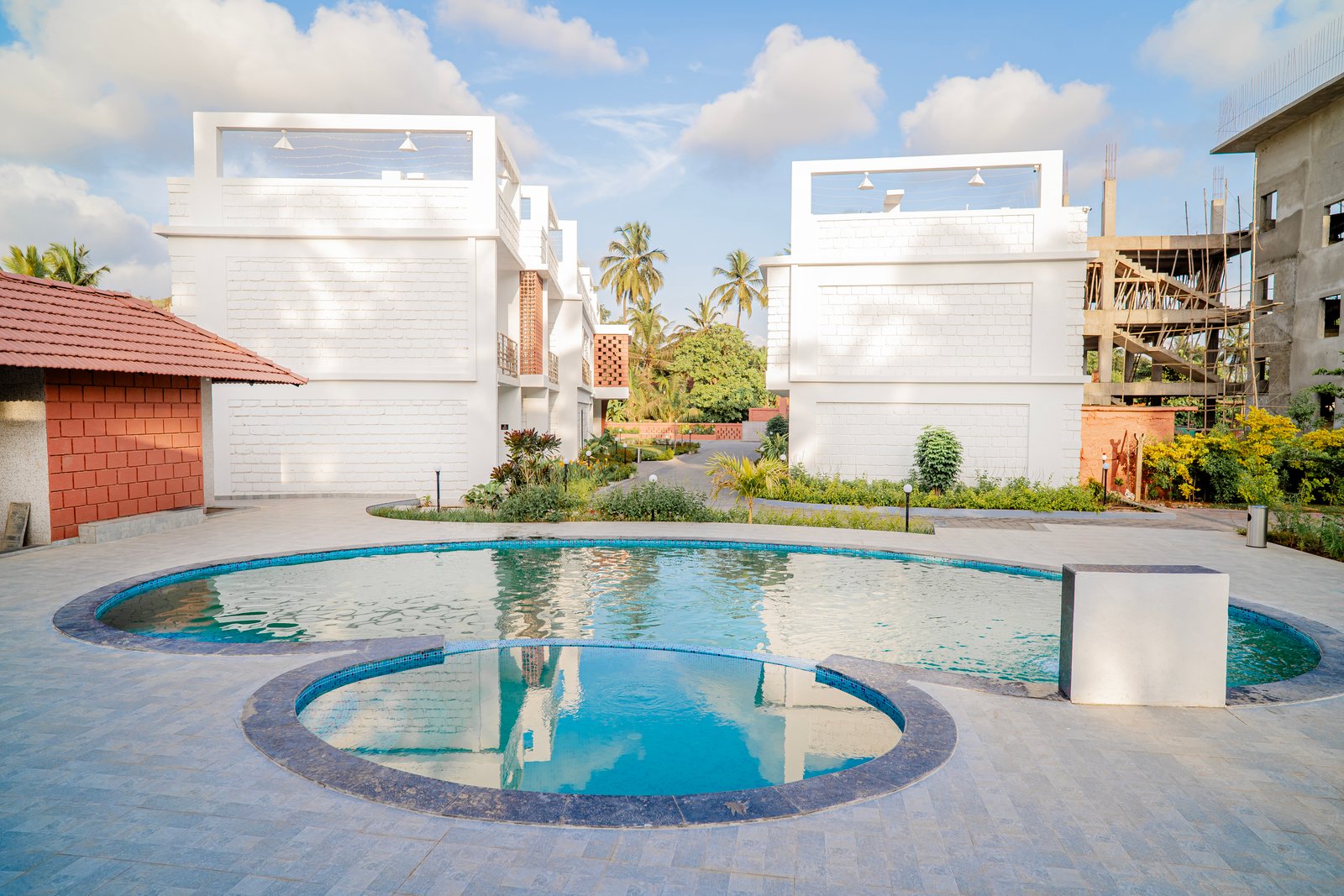 Pool at Breeze-Inn